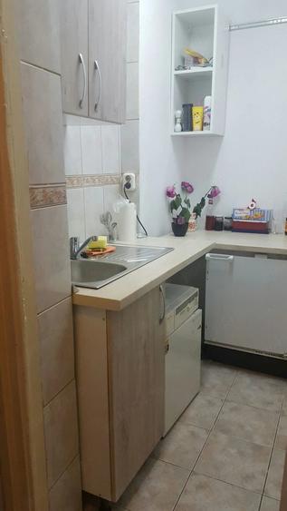 Garsonieră decomandată în Amzei