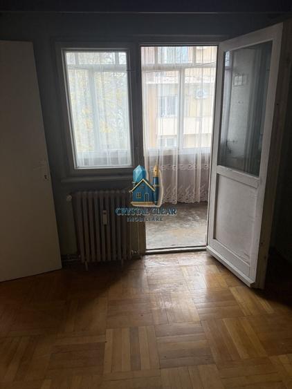 Apartament cu 2 camere nedecomandat în 7 Noiembrie