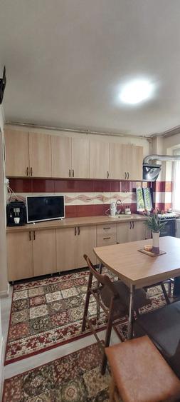 Anun? de vanzare Apartament 3 camere, 63 mp, Giurgiu - 8