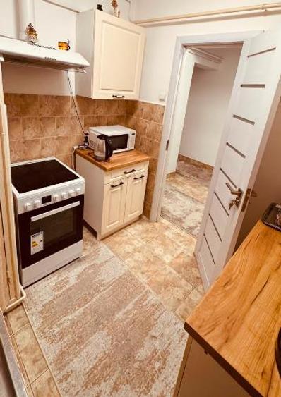 Apartament cu 2 camere decomandat, mobilat în Răcădău