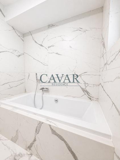 Apartament cu 3 camere decomandat în Olteniței