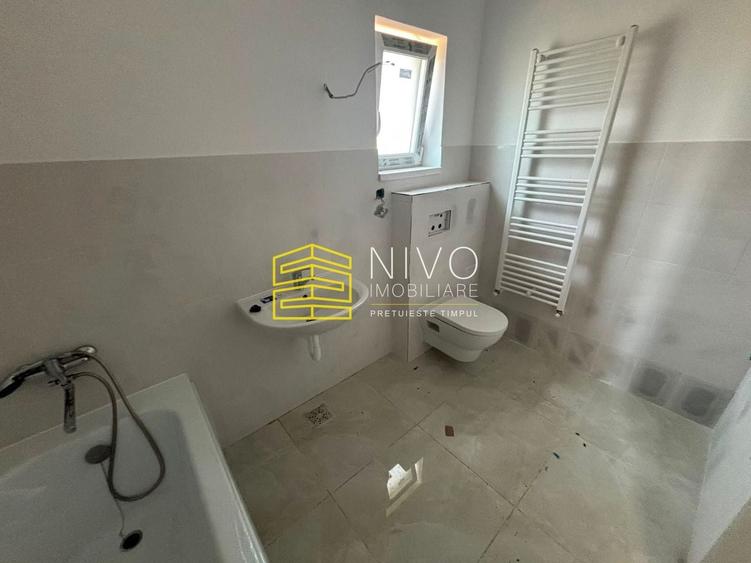 Casă individuală cu 4 camere cu Canalizare în Livezeni