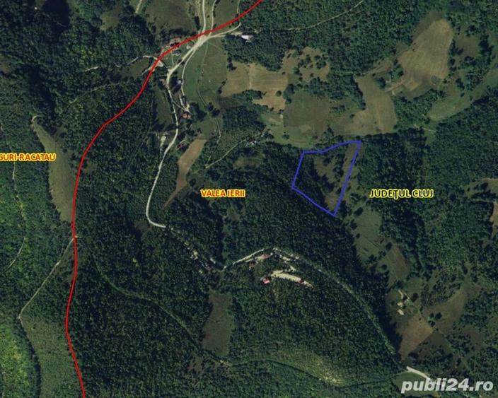 Teren de 15000 mp, în Plopi