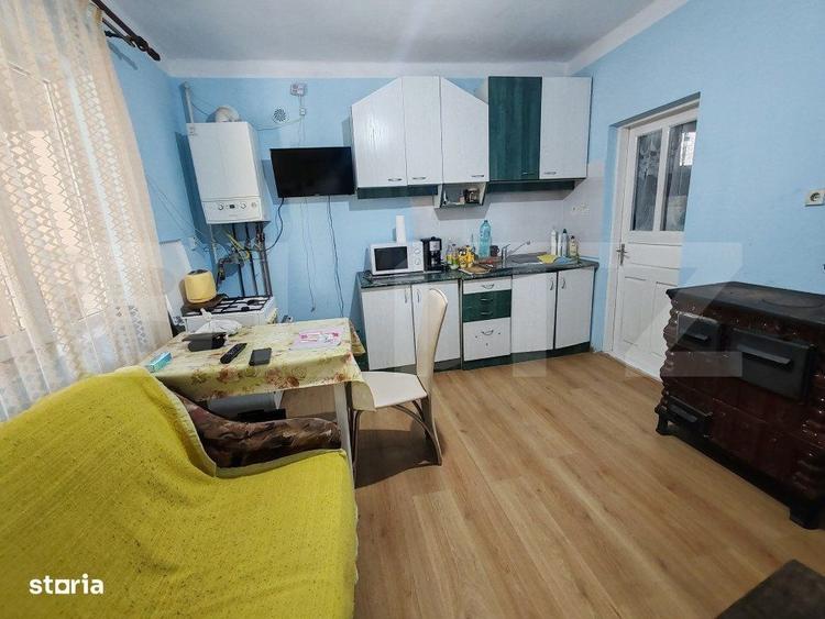 Casă cu 4 camere în Surduc