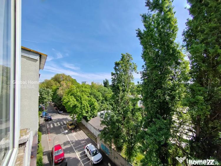 Garsonieră decomandată în Floreasca