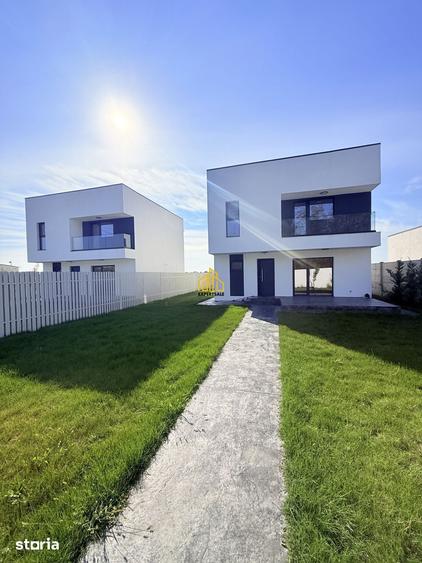 Casă cu 4 camere cu Teren 330 Mp în Clinceni