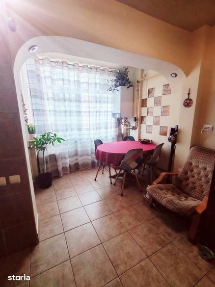 Apartament cu 4 camere în Ultracentral
