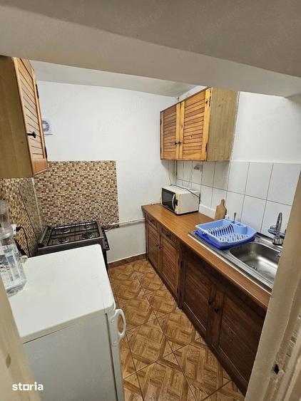 Garsonieră în Romană
