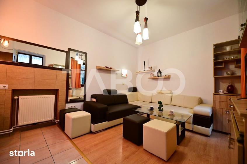 Apartament cu 3 camere decomandat, mobilat în Central