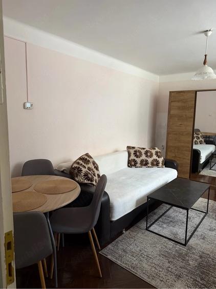 Apartament cu 2 camere decomandat în Ultracentral