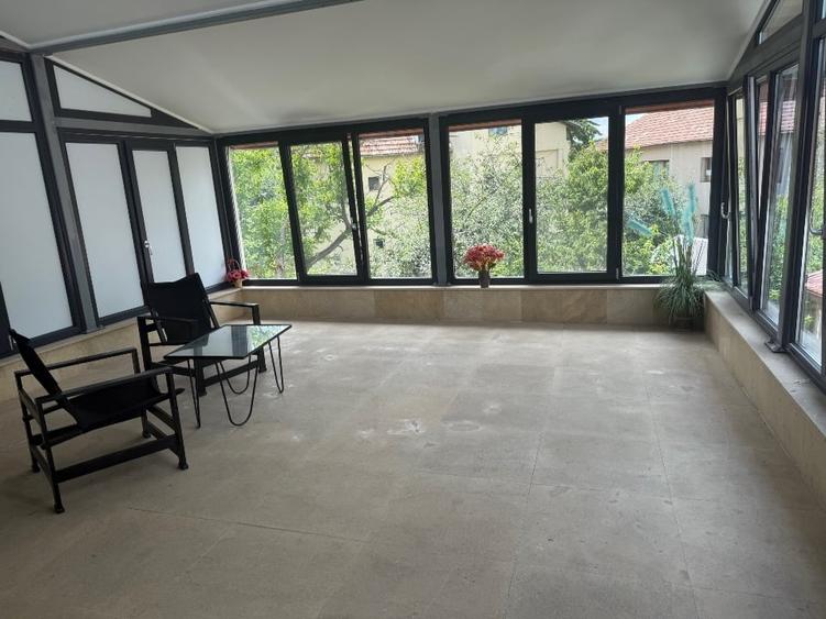 Casă individuală cu 5 camere cu Teren 485 Mp în Zorilor
