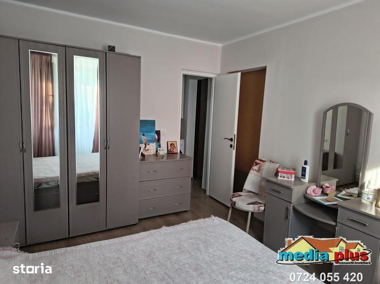 Apartament cu 2 camere în Micro 19