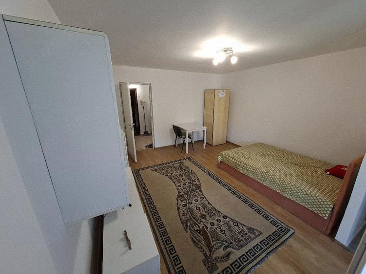 Garsonieră decomandată în Circumvalațiunii