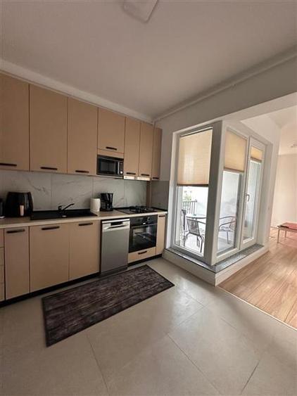 Apartament cu 2 camere decomandat, mobilat în Pipera