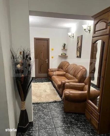 Apartament cu 3 camere semidecomandat în Păcurari