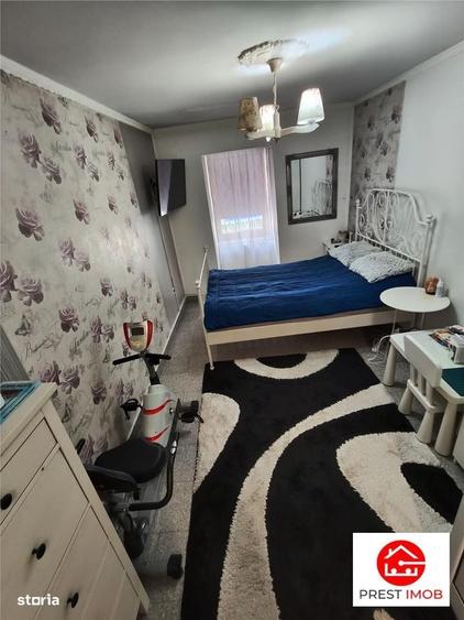 Apartament cu 4 camere în Central
