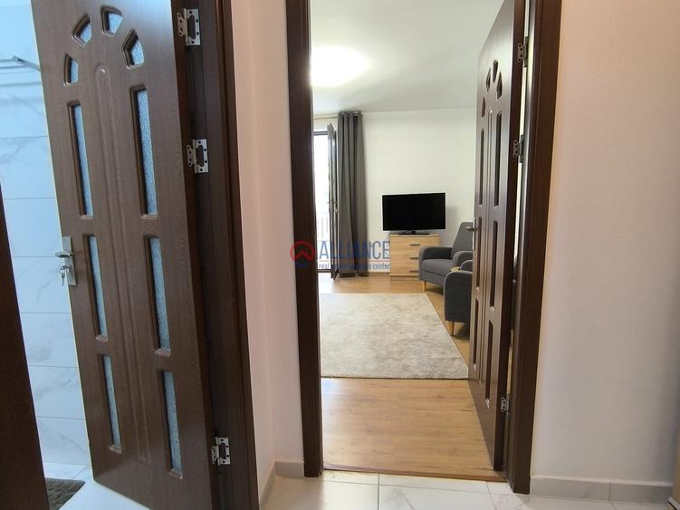 FAR - Studio cochet cu priveliste catre port ! - 14