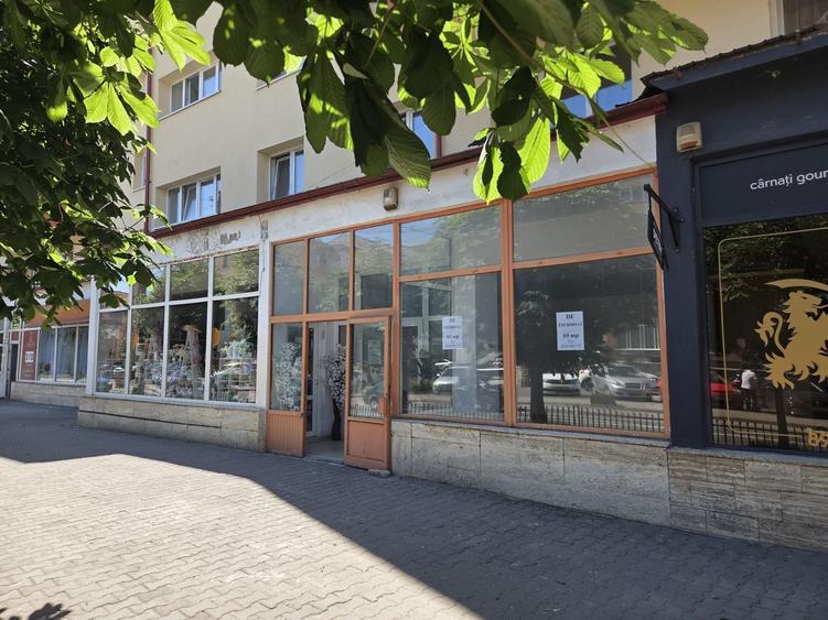 Spațiu comercial, de 69 mp, în Central