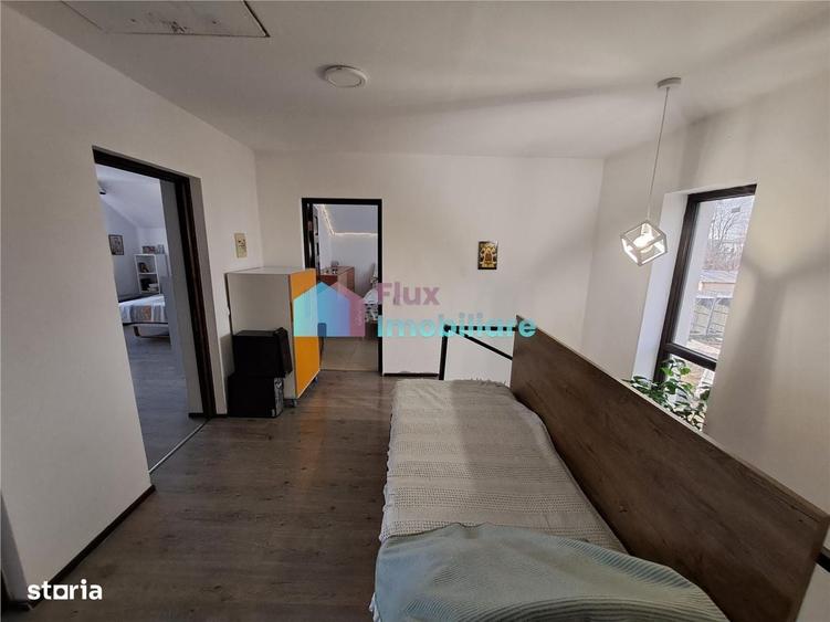Casă cu 4 camere în Bulai