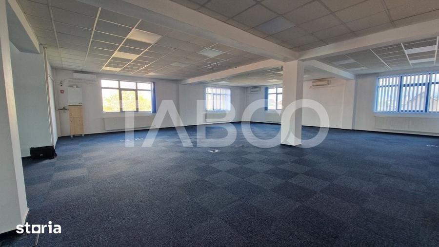 Spațiu comercial, de 240 mp, în Trei Stejari