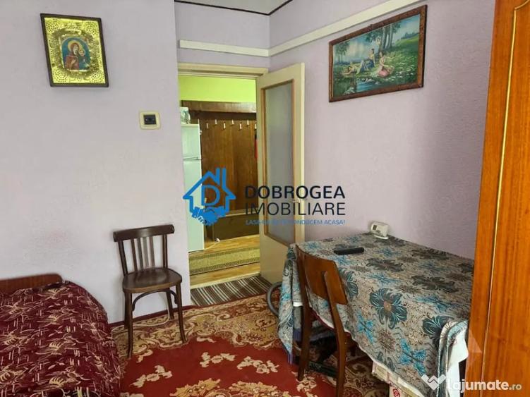Apartament cu 2 camere decomandat în E3