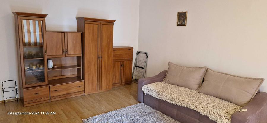 Apartament cu 2 camere decomandat în Vitan
