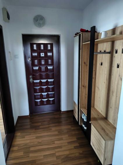 Apartament cu 2 camere decomandat în Mureșeni