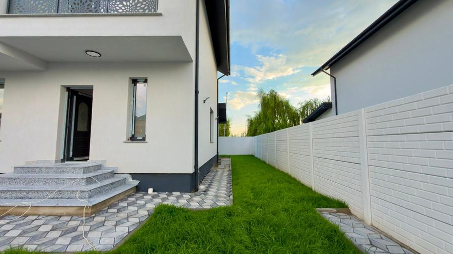 Casă individuală cu 4 camere cu Canalizare în Bragadiru