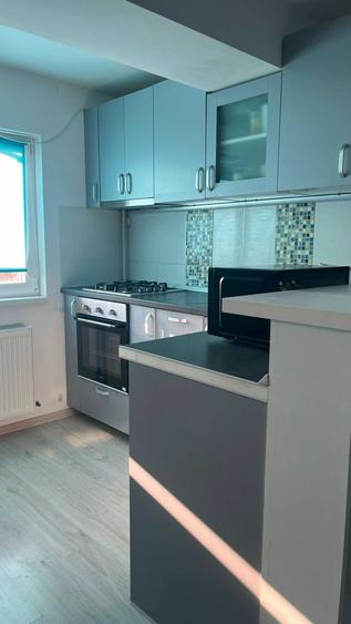 Apartament cu 2 camere decomandat în Cățelu