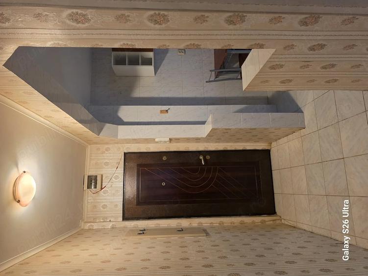Navodari, vand apartament 2 camere zona sud - 1