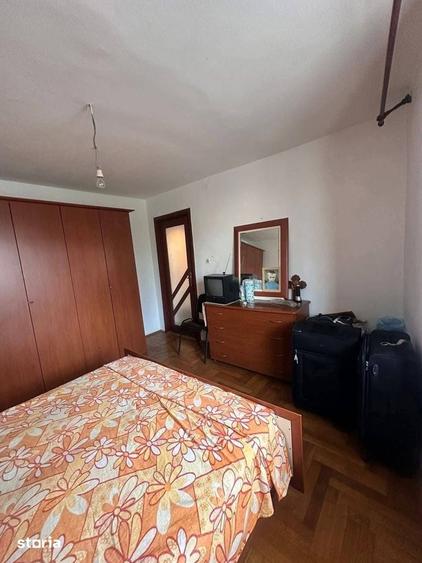 De vanzare apartament cu 3 camere 2 bai, zona Casei de Cultura 77.500e - 2