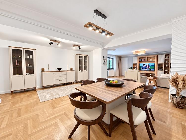 Apartament cu 3 camere în Băneasa