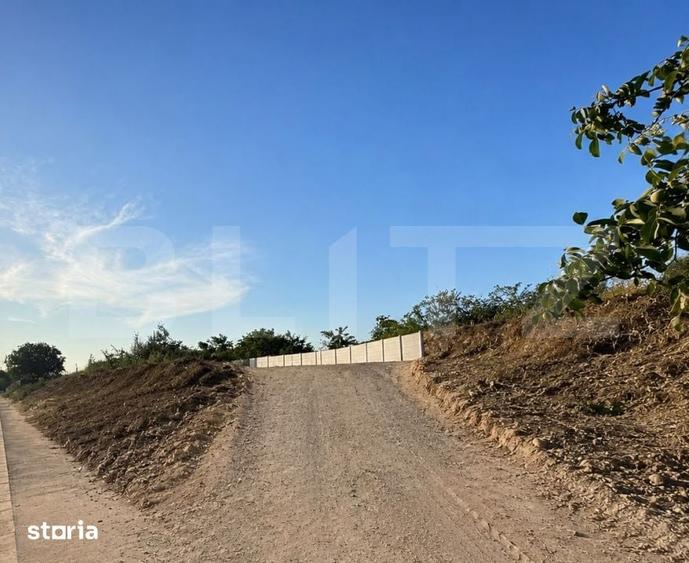 Teren de 687 mp, în Bariera Vâlcii