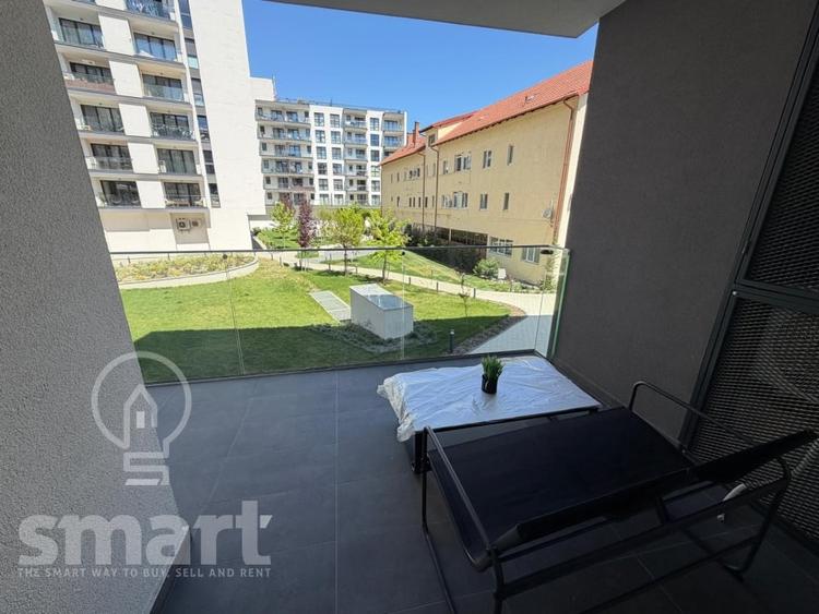 Apartament cu 2 camere semidecomandat, mobilat în Mărăști
