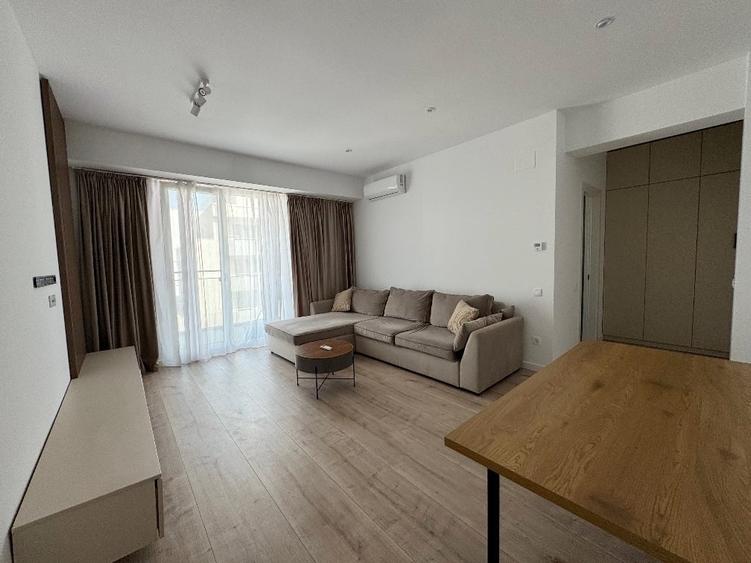 Apartament cu 2 camere semidecomandat, mobilat în Sisești