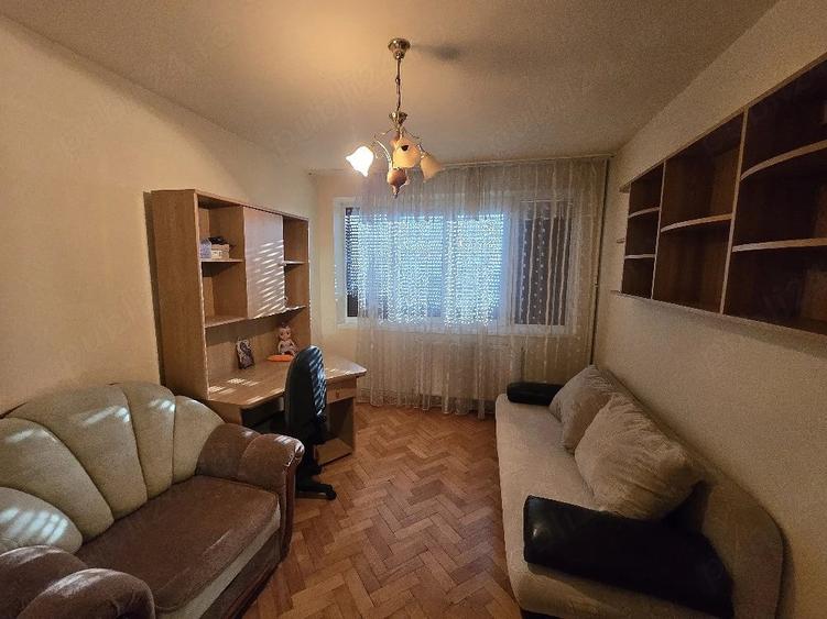 Apartament cu 2 camere semidecomandat în Progresul