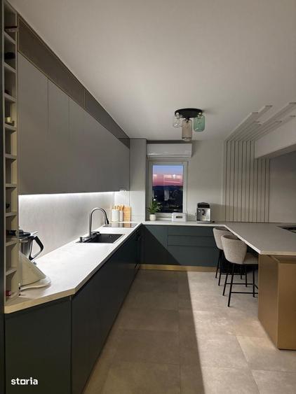 Apartament cu 4 camere decomandat, mobilat în Bună Ziua