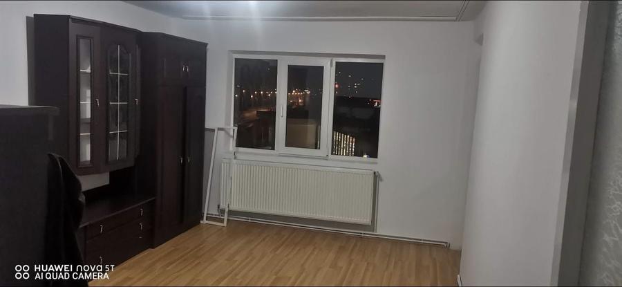 Ofer garsoniera pentru inchiriere - 1