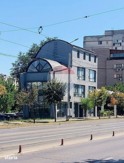 Spa?iu de birouri pentru inchiriat, 1.8km pana la Palas Mall - 2