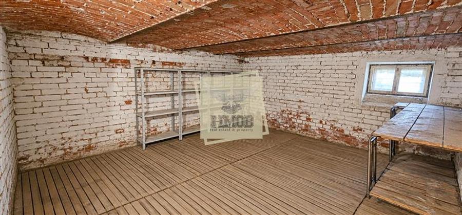 Apartament cu 4 camere circular, mobilat în Sub Arini