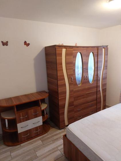 Apartament cu 2 camere nedecomandat în Central