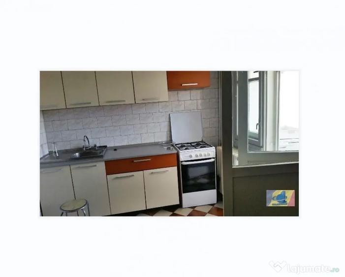 Apartament cu 4 camere decomandat în 13 Septembrie