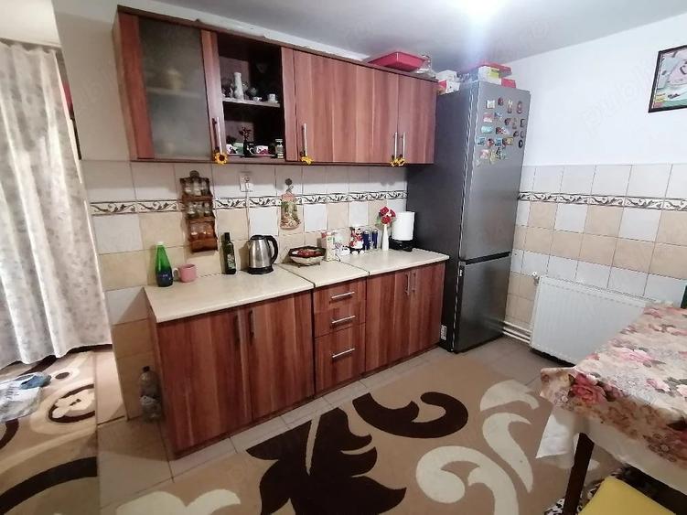 Casă cu 4 camere cu Teren 170 Mp în Central