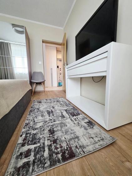 Apartament cu 2 camere decomandat în Decebal