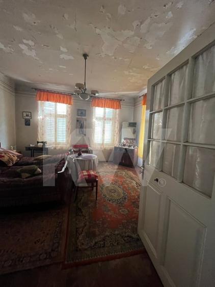 Casă individuală cu 4 camere cu Teren 1413 Mp în Poiana Sibiului