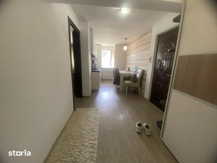 Apartament cu 3 camere în Ștefan cel Mare