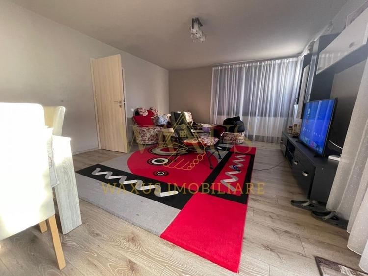 Duplex cu 5 camere cu Canalizare în Florești