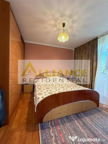 Apartament cu 4 camere decomandat în Titan
