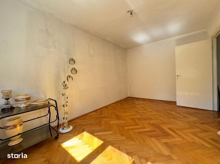 Apartament cu 3 camere în Spitalul Județean