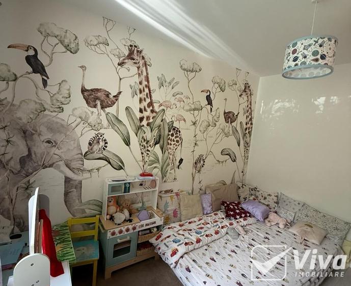 Apartament cu 3 camere decomandat, mobilat în Nicolina